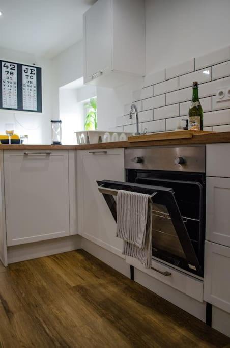 Joli Loft Apartment Ploermel Bagian luar foto